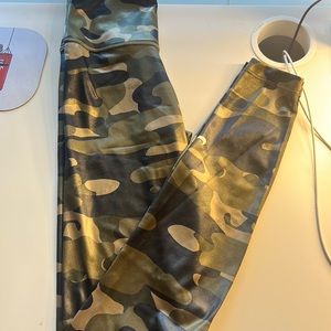 Brand new Nike Women’s legging